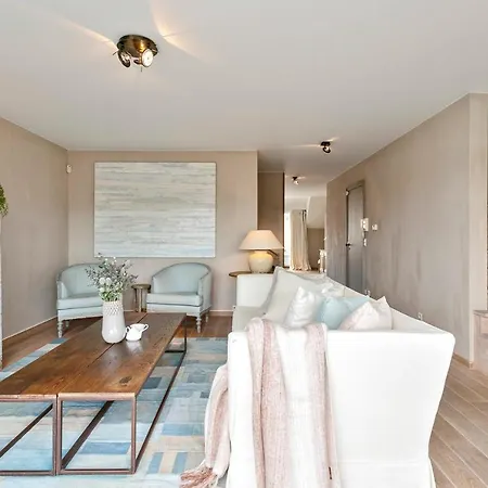 Charming Sunny Duplex With 2 Large Terraces And Private Parking In קנוקה-הייסט